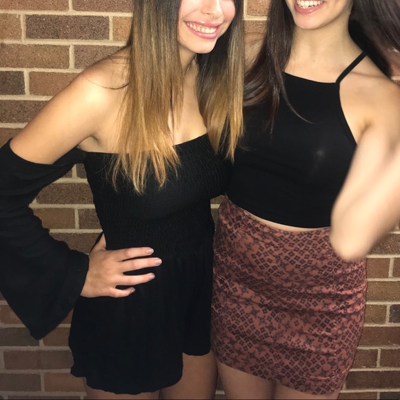 Black romper - Picture 4 of 6